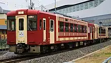 キハ110-236（元314）えんじ基調