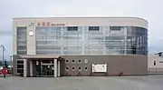 西口駅舎（2017年7月）