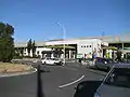 自由通路整備前の駅舎(2008年1月)
