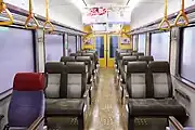 721系の自由席車内