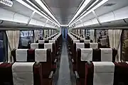 普通車の車内