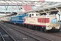 DE10 1755に牽引される特急「有明」