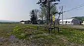 2018年6月4日時点での駅跡。一部の木造ホームや駅名標枠などが残る（2018年6月4日）