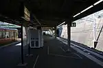 堀割の金山駅(2017年(平成29年)3月)