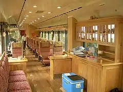 1号車「山幸」車内