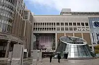 札幌駅前広場にあるアピアドーム（2009年10月）