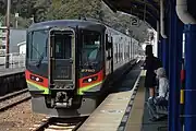 停車中の特急「あしずり」（2023年3月）