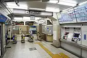 地下西口改札（2023年2月）