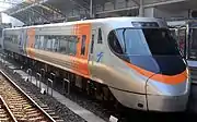 2両編成になったS2編成8502+8202 いしづち5号（2011年5月20日 / 高松駅）