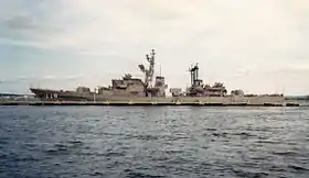 大湊港に停泊中の護衛艦あおくも（1986年）
