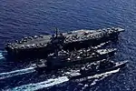 日米共同訓練（手前から「いかづち」、米給油艦「ジョン・エリクソン」、米空母「ロナルド・レーガン」）