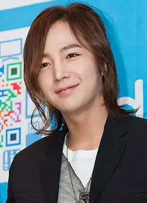 장근석