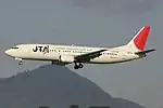 ランディング中のボーイング737-400