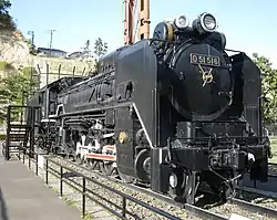 公園内で静態保存されるD51 516
