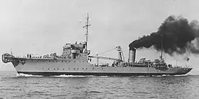 竣工直後に神戸を出港する「初島」(1940年)#日本海軍特務艦船史(1997)p.44