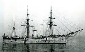 神戸港での「武蔵」(推定1897年から1901年頃)#海軍艦艇史2巡洋艦(1980)p.26、写真No.2024の写真解説。