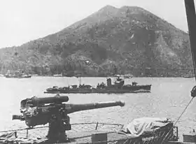 第二十号、もしくは第二十一号掃海艇(1942年または1943年、ラバウル港内)