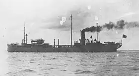 横須賀を出港する「鳴戸」(1932年5月29日)#写真日本の軍艦第13巻p.19下写真と解説