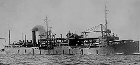 水上機母艦時の「神威」(1937年)#海軍艦艇史3p.227上の写真及び解説