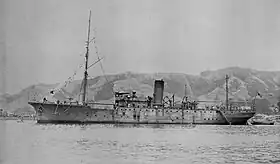 潜水母艦改造後の駒橋 (1918年5月24日、佐世保軍港) #海軍艦艇史3(1982) p.265、写真No.3556。。