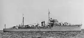 1941年12月、横浜港外の「筑紫」#日本海軍全艦艇史p.872。