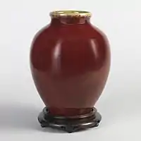 18世紀の壺。