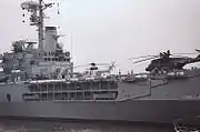 艦橋そばに駐機するシュペル・フルロン（1994年7月）