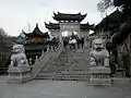 鶏鳴寺正門（入り口）の全景