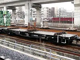 田端駅に留置中のチキ5200形。(2007年4月6日撮影)