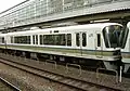クハ220形。