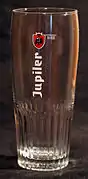 ニューハウススタイルのグラス