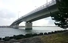 十三湖大橋（青森県道12号鰺ケ沢蟹田線が通る）