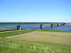 利根川(常総大橋)