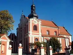 18世紀に建てられたAssumption of the Blessed Virgin Mary教会
