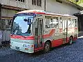 馬路・魚梁瀬便用の小型車両(日野・リエッセ)
