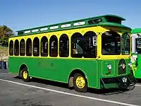 清里ピクニックバス初代専用車 (山梨交通敷島営業所・1498:除籍)
