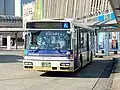 一般路線車 (大型車)  M40718号車、日産ディーゼル・UA