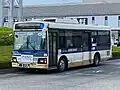 一般路線車 (中型車)　M21006号車 日野・レインボー（京王電鉄カラー）