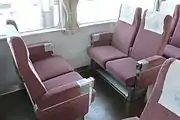 モケット交換後の座席