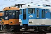 12200系と並ぶ行先・特急表示が撤去された