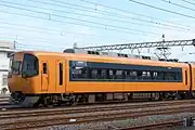 モ22100形4両固定編成はパンタグラフは1基搭載
