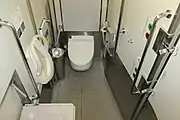 多目的型トイレ（22600系4両編成のみ）