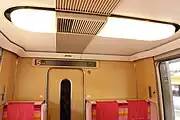 他車と異なる形状のフリーパターンディスプレイ