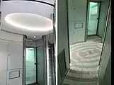 モ50300形のエントランス