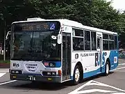 大和営業所配置の三菱ふそう・エアロスター FK001 撮影:桜ヶ丘駅前