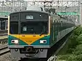 1000系2次車（中間車からの先頭車化改造車、永登浦駅)