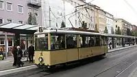 戦後初期に導入された2軸車・クリークスシュトラーセンバーンワーゲン（2015年撮影）