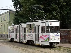リエパーヤ市電の営業用車両・タトラKT4（2013年撮影）