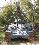 車体前方部。車載機銃架は残されている。