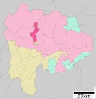 甲斐市位置図